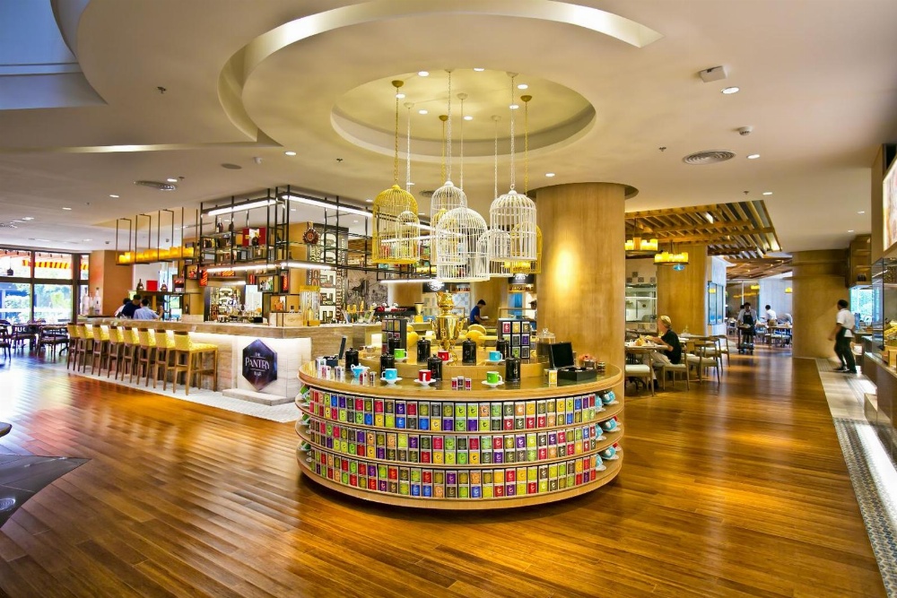 Dusit Thani Manila Hotel